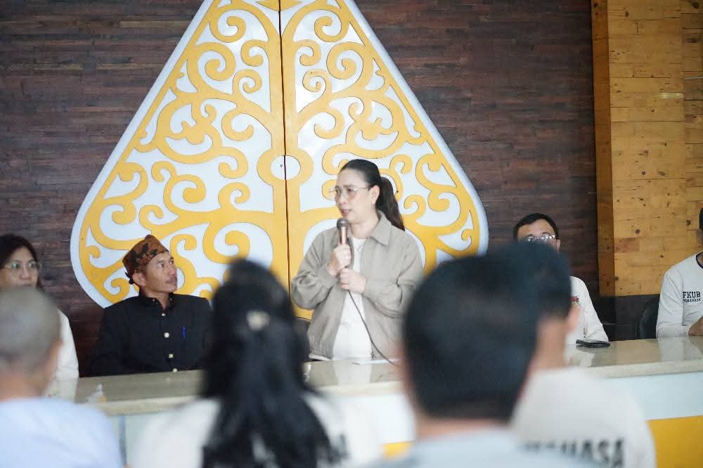 Ketua Dewan Penasehat FKUB Vanda Sarundajang  Kunker di Desa Ngandas,Malang