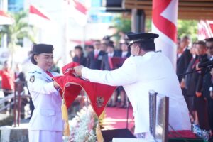 Semarak HUT ke-80 RI, Bupati Robby Dondokambey Jadi Inspektur Upacara