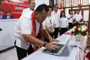 Bupati Minahasa Robby Dondokambey Secara Resmi buka ANBK Jenjang Di SMP Negeri 1 Tondano 2025