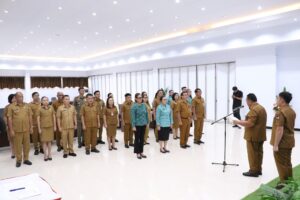 Bupati  Robby Dondokambey Lantik Tim Pembina Posyandu, Dorong Penguatan Layanan Kesehatan Masyarakat