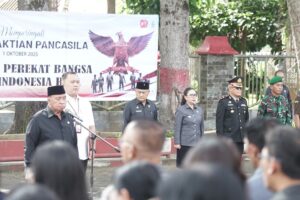 Hari Kesaktian Pancasila, Bupati Robby Dondokambey Tekankan Pentingnya Nilai Gotong Royong