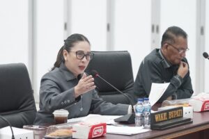Wabup Vanda Sarundajang Dorong Sinergi OPD dalam Evaluasi Program MCSP 2025