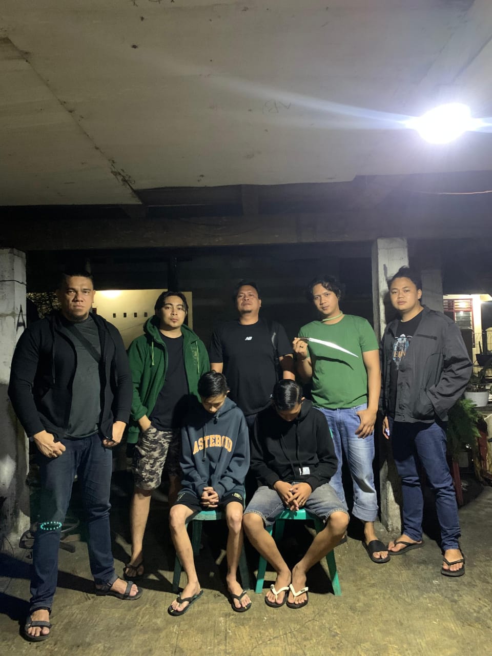 Dua Remaja Rinegetan Ditangkap Usai Tikam Pemuda di Wawalintouan