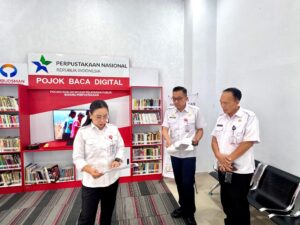 Wakil Bupati Minahasa Vasung Tinjau Kondisi Perpustakaan Daerah,Dorong Modernisasi Layanan Literasi