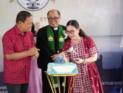 VASUNG Hadiri HUT ke-31 GMIM Efrata Sentrum Sonder, Tegaskan Komitmen Pemkab Dukung Pelayanan Gereja