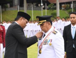 Bupati Minahasa Robby Dondokambey Terima Penghargaan Kartika Pamong Praja Muda dari IPDN