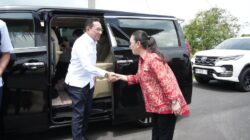Wakil Menteri Kesehatan Benjamin Paulus Ocktavianus dan Wabup Vanda Sarundajang Dorong Pemberdayaan Perempuan Lewat Bakti Sosial PPTM