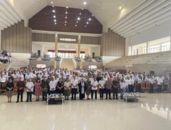 Bupati Robby Dondokambey Ajak ASN Hidup dalam Kasih Lewat Ibadah Oikumene