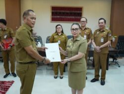 Wabup Vanda Sarundajang Ambil Janji Jabatan Administrator, Ronny Suwarno Resmi Jabat Sekretaris Dispora Minahasa