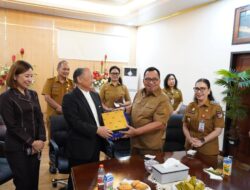 Bupati Robby Dondokambey Terima Kunjungan Dewan Kota Sendai Jepang, Bahas Penguatan Kerja Sama Bidang Kesehatan dan Perawatan Lansia