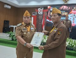 Terima Bintang Kehormatan LVRI, Bupati Robby Dondokambey Tegaskan Komitmen Melanjutkan Semangat Perjuangan Veteran