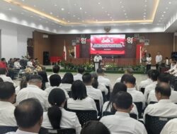 Perkuat Kinerja Pemerintahan, Bupati Robby Lantik 56 Pejabat Pemkab Minahasa